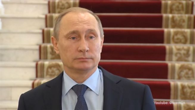 go to Rollende Fake-News: Hat Putin ein Motorrad?