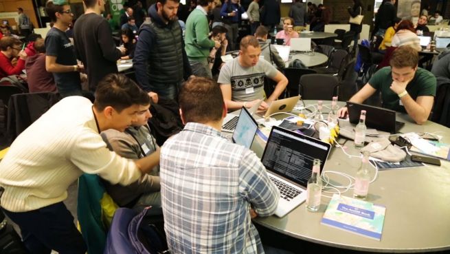 go to Der Hackathon: Wenn sich Hacker für Soziales engagieren
